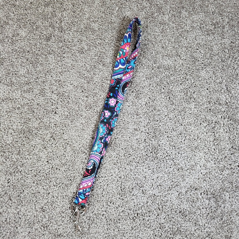 Vera Bradley Lanyard ID Badge Holder Keychain Key Ring Floral Multi Color‎